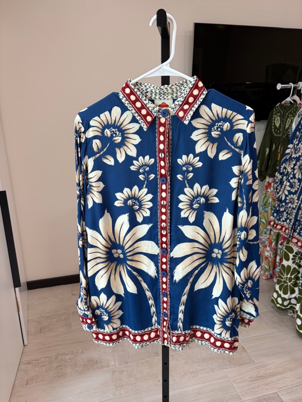 Farm Rio: Blue Luna Collared Lenzing
Ecovero Viscose Pajama Shirt - Picture 3 of 10